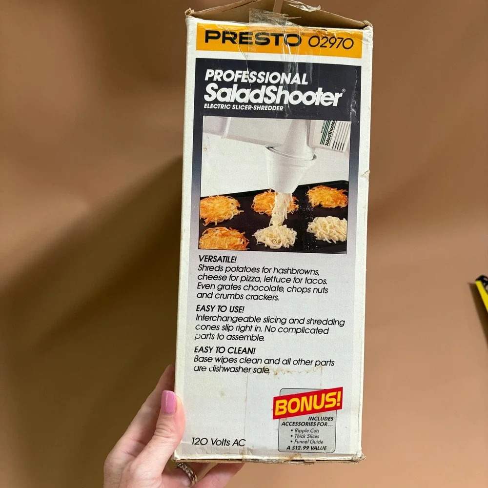 Presto Professional SaladShooter Electric Slicer Shredder White 02970 Vintage
